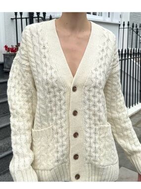 NWT Brandy Melville Cream Cable Knit Button Cardigan